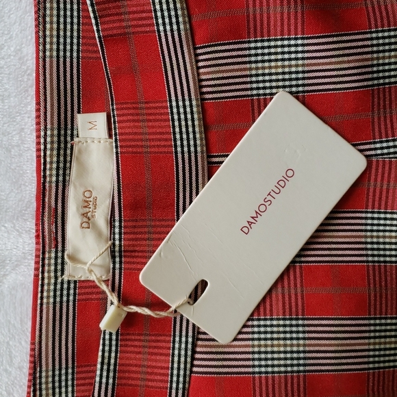 Nwt damo studio plaid skirt red pleat - Picture 2 of 6